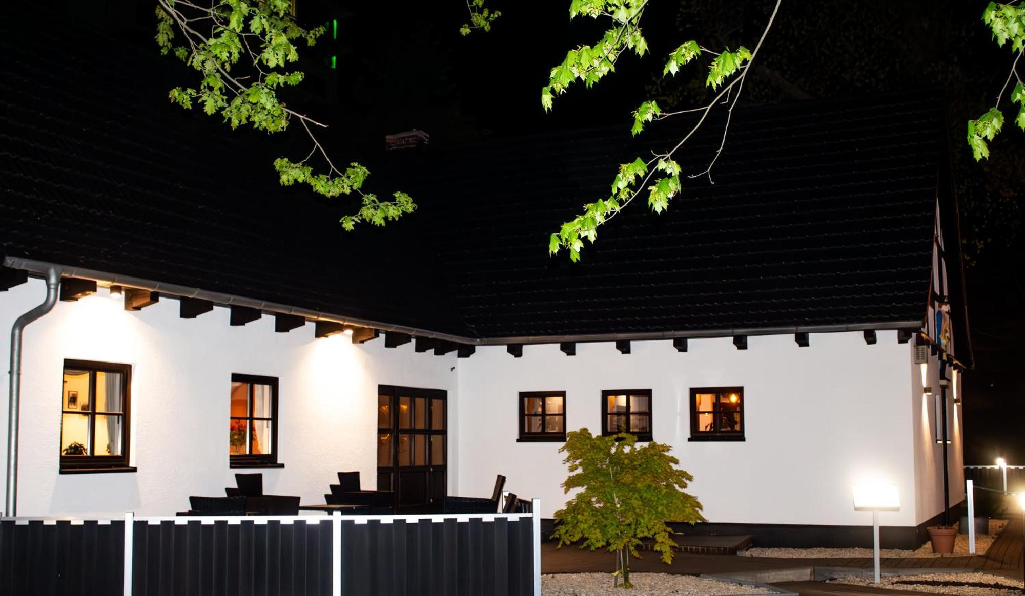 Hotel Zum Postkutscher Котбус Экстерьер фото